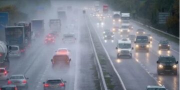 Shi, borë e erëra të forta, Britania pritet të përballet me stuhi në natën e Vitit të Ri, lëshohen paralajmërimet