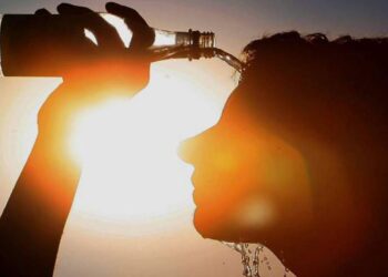 Pse ndihemi të lodhur gjatë verës?