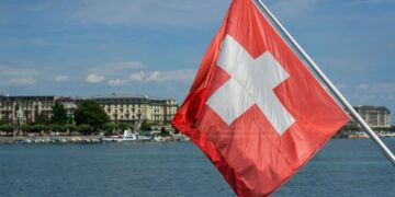 Qyteti zviceran që po planifikon ta dyfishojë taksën e qëndrimit për turistët