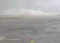 Tornado godet aeroportin në Francë