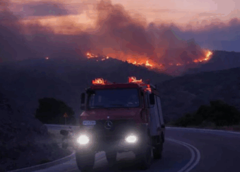 Viktima dhe flakë, zjarret shpërthejnë në gjithë Evropën Jugore