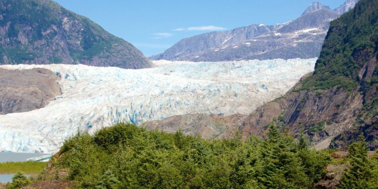 Ekspedita shkencore kthehet në tragjedi, gjeologu italian zhduket në Alaskë
