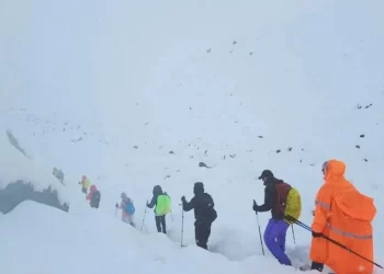 Si u shndërrua sezoni i vjeshtës në Himalaje në vdekjeprurës