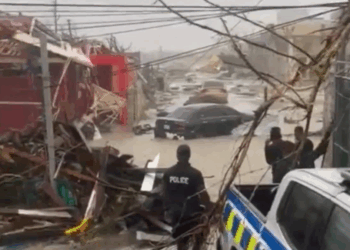 Pamje: Çfarë shkatërrimesh la pas uragani i fuqishëm në Xhamajka