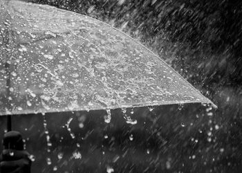 Reshje shiu përfshijnë vendin sot – parashikimi i motit për të martën