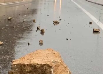 Moti i ashpër, Policia rrit prezencën në rrugë, apel qytetarëve për kujdes: Shmangni lëvizjet