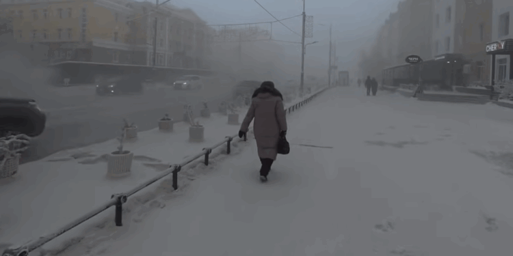 Edhe në -45 gradë Celsius, qyteti më i ftohtë në botë funksionon normalisht