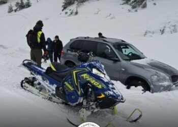 Shpëtohet familja kosovare që mbeti e bllokuar në zonën neutrale të kufirit me Malin e Zi