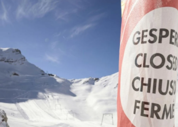 Shkrirja e akullnajës në majën më të lartë të Gjermanisë çon në shembjen e teleferikut