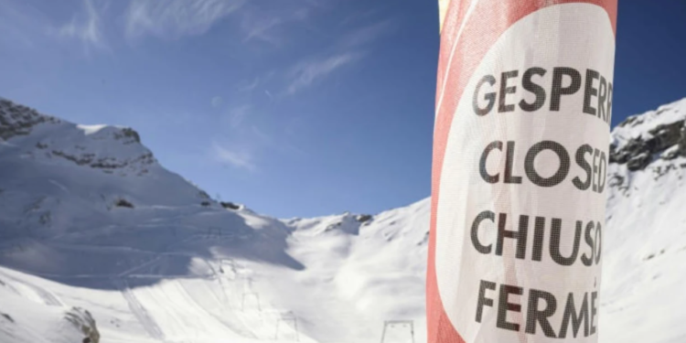 Shkrirja e akullnajës në majën më të lartë të Gjermanisë çon në shembjen e teleferikut
