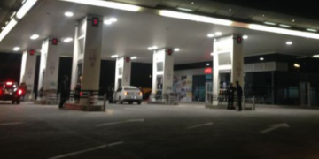 Kriza me karburante, policia i kapë dy persona në Prishtinë duke vjedhur naftë