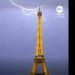 Rrufeja godet Kullën Eifel gjatë stuhive në Paris