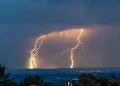 Të paktën 10 të lënduar nga goditja e rrufesë në Gjermani