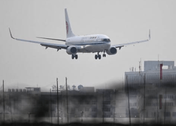 Zhduket nga radari një avion Boeing 737, nis operacion i madh kërkimi