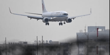 Zhduket nga radari një avion Boeing 737, nis operacion i madh kërkimi