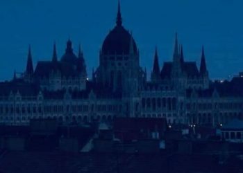 Hungaria dhe Rumania fikin dritat në kryeqytetet e tyre, shkak nxehtësia