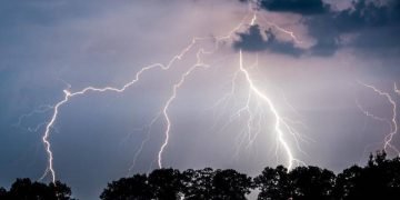 Fronti i ftohtë përfshin Evropën Qendrore, temperaturat nisin të bien ndjeshëm