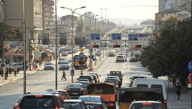 Prishtina me tarifë 2 euro për hyrje me vetura në qendër të kryeqytetit