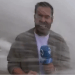 Gazetari spanjoll po raportonte për stuhinë, vala e madhe “e merr” gjatë raportimit Live